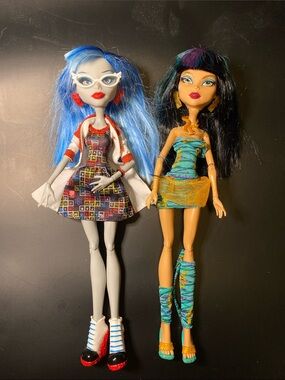 MONSTER HIGH MAD SCIENCE LAB PARTNERS CLEO & GHOULIA DOLLS